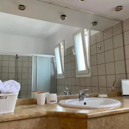 Sofia With Garden, Pool And Lounge Areas Villa