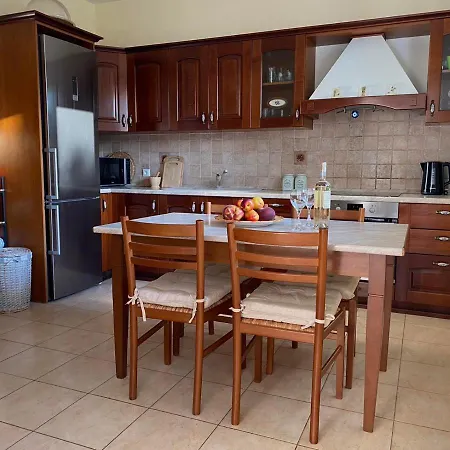 Sofia With Garden, Pool And Lounge Areas Villa *